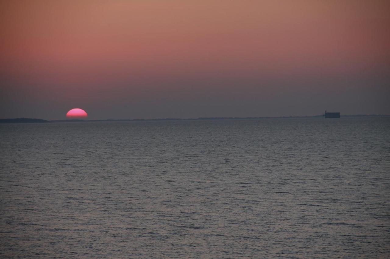 Petit Nid A 50M De La Plage Au Coeur De Fouras Exterior foto